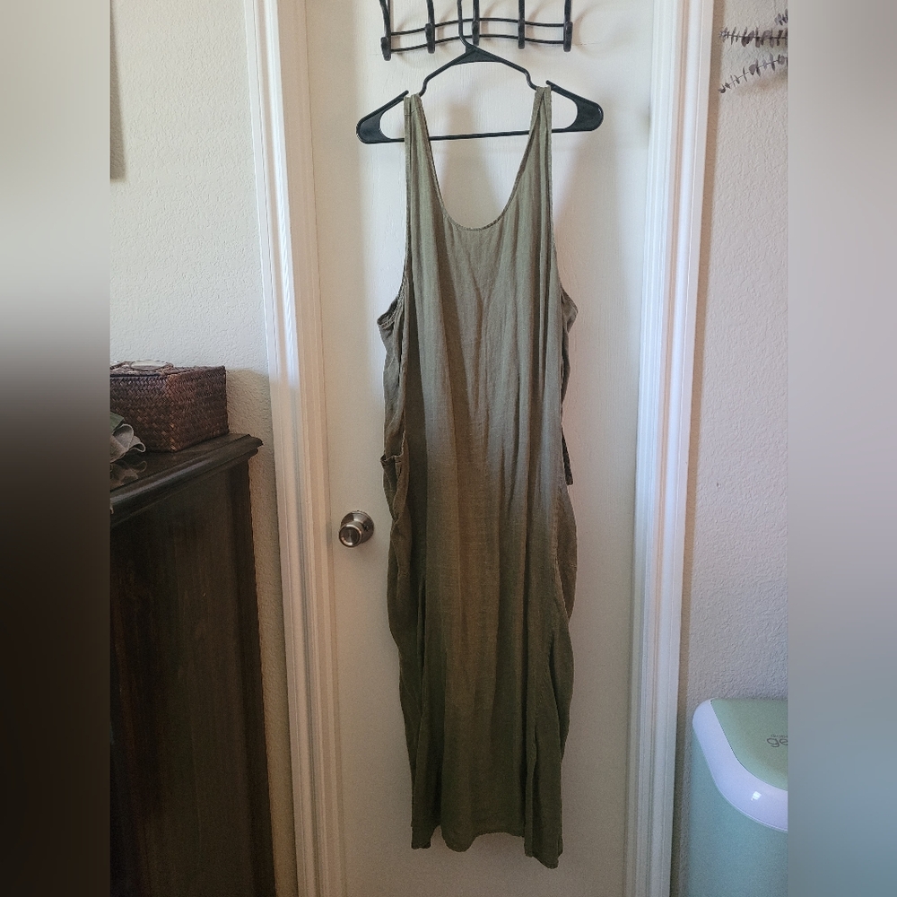 Olive Green Sleeveless Maxi Dress VINTAGE LINEN
